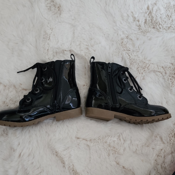 KIDS boots size 10 - Picture 2 of 4